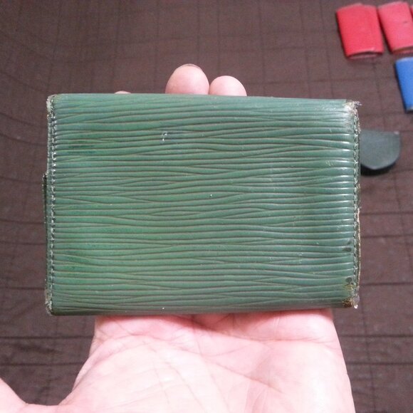 Vintage LV Louis Vuitton Epi Leather Green Key Holder Case Unisex Women's Men's - Picture 2 of 16